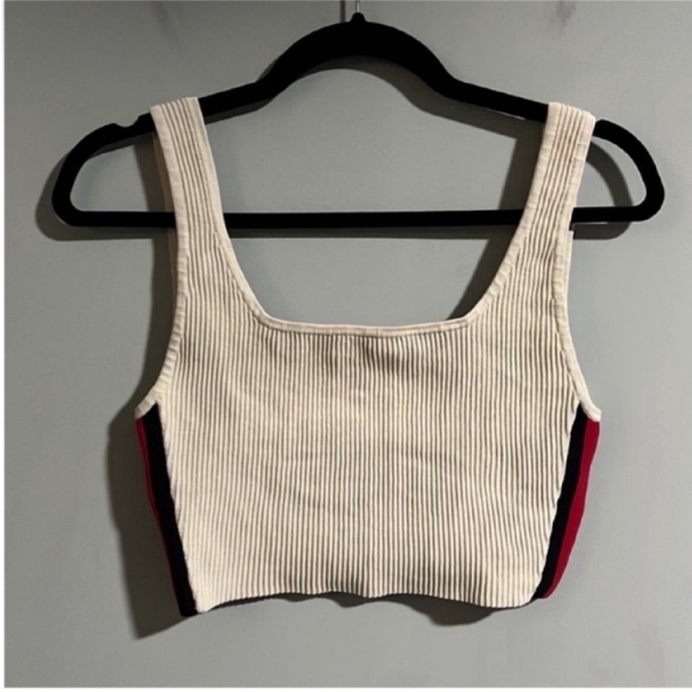 Aritzia Babaton Sculpt Knit Squareneck Cropped Tank